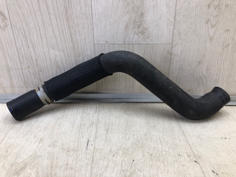 Запчасть патрубок системы охлаждения JEEP COMPASS 06-16 2.4 ED3 68189361AB Б/У Патрубок системы охлаждения JEEP COMPASS 06-16 2.4 ED3 68189361AB Б/У