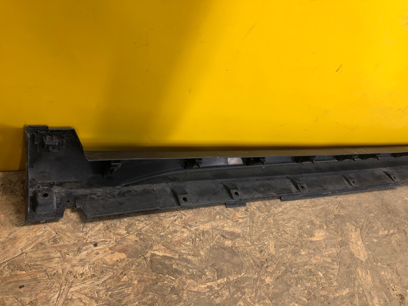 Накладка порога наружная правая NISSAN X-TRAIL/ROGUE T32 13-20