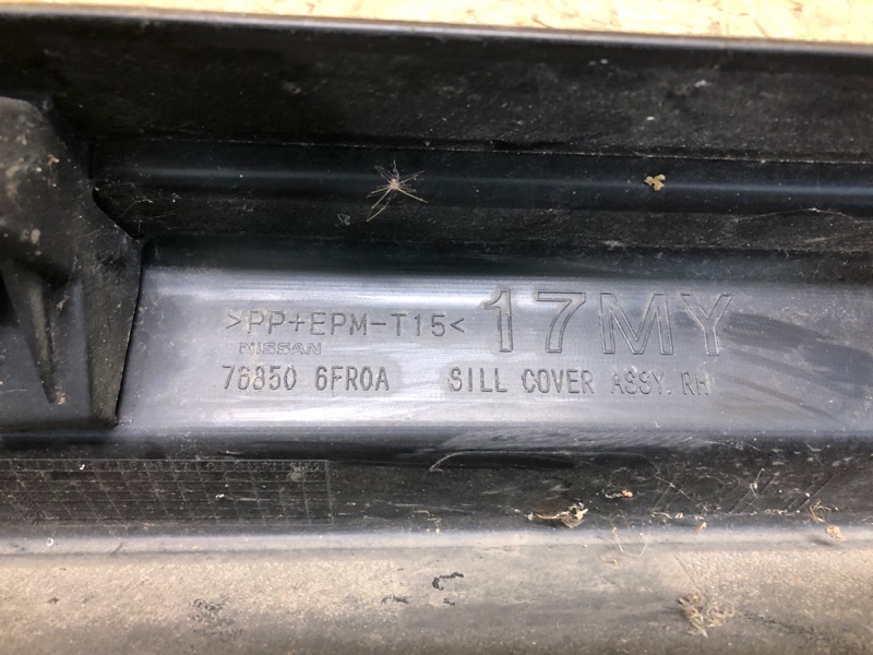 Накладка порога наружная правая X-TRAIL/ROGUE T32 13-20