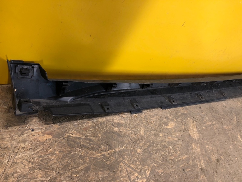 Накладка порога наружная правая X-TRAIL/ROGUE T32 13-20