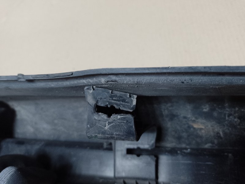 Накладка порога наружная левая MDX (YD3) 13-21