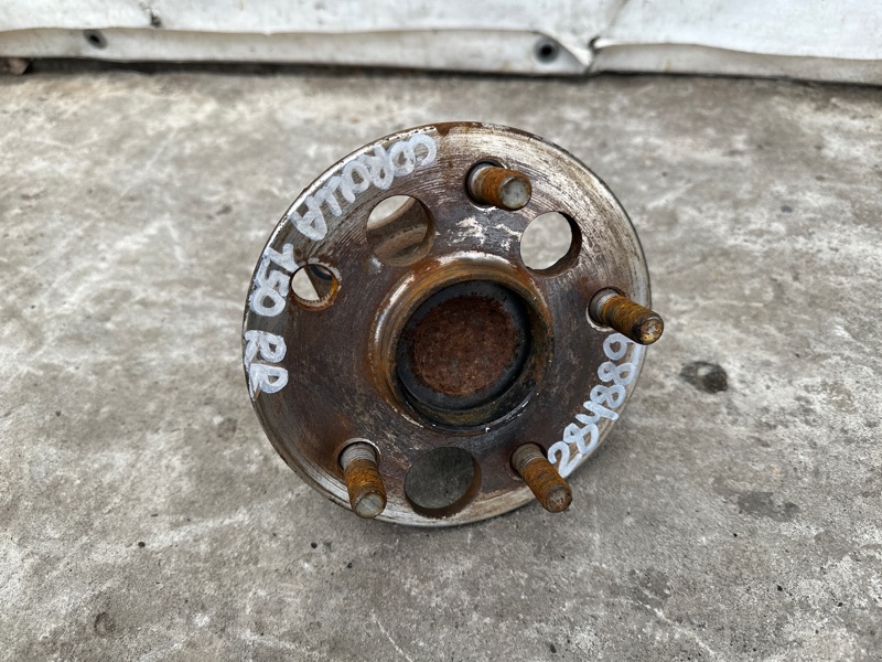 Ступица задняя TOYOTA COROLLA 150 06-13 42450-12090 Б/У