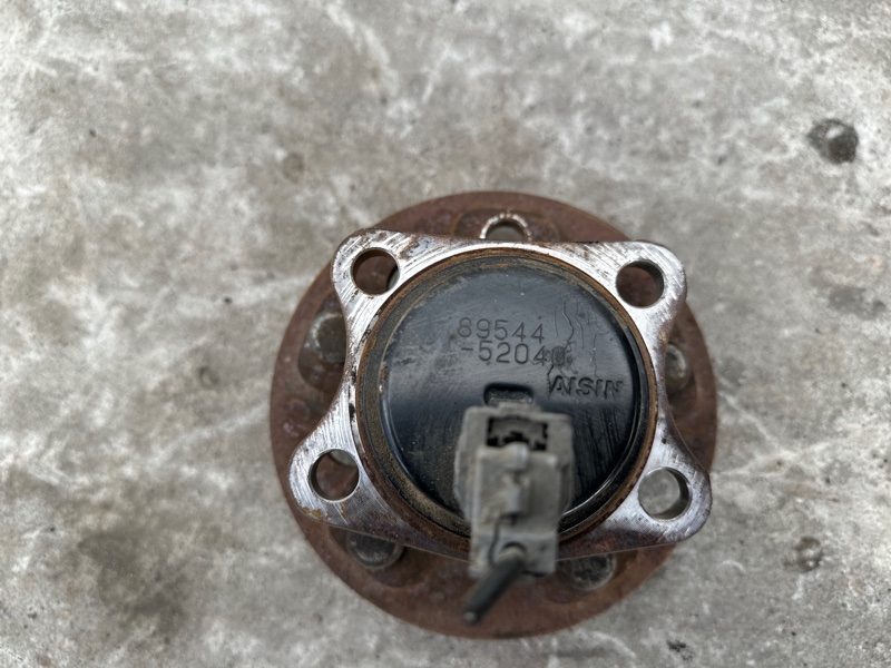 Ступица задняя COROLLA 150 06-13