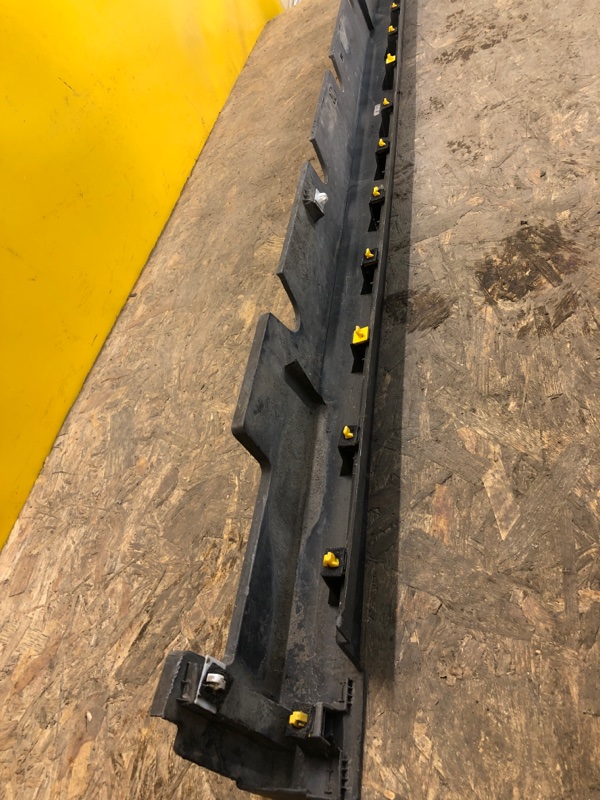 Накладка порога наружная левая HYUNDAI KONA OS 17-23