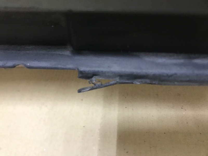 Накладка порога наружная левая LS430 00-06 2004 UCF30L 4.3 3UZFE Накладка порога наружная левая LS430 00-06 2004 UCF30L 4.3 3UZFE