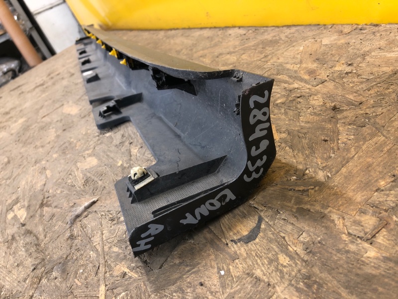 Накладка порога наружная правая KONA OS 17-23