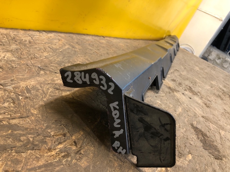 Накладка порога наружная правая KONA OS 17-23