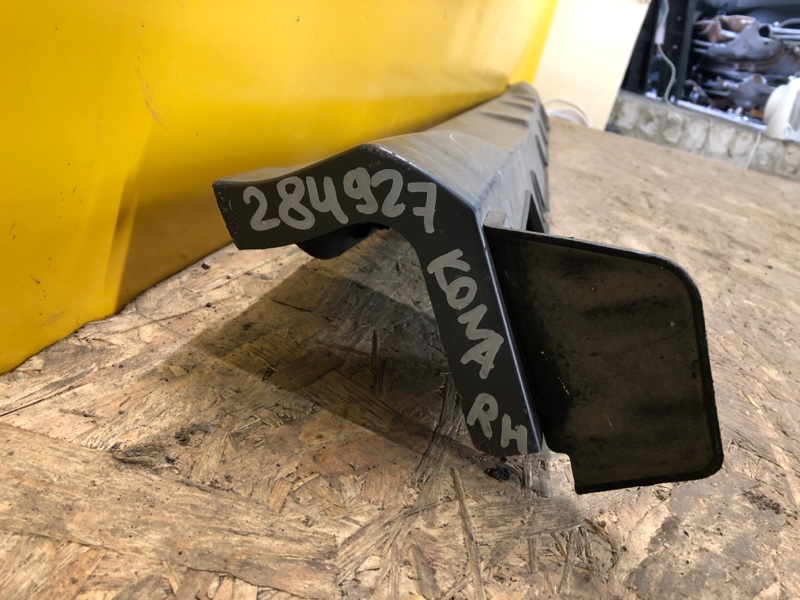 Накладка порога наружная правая KONA OS 17-23