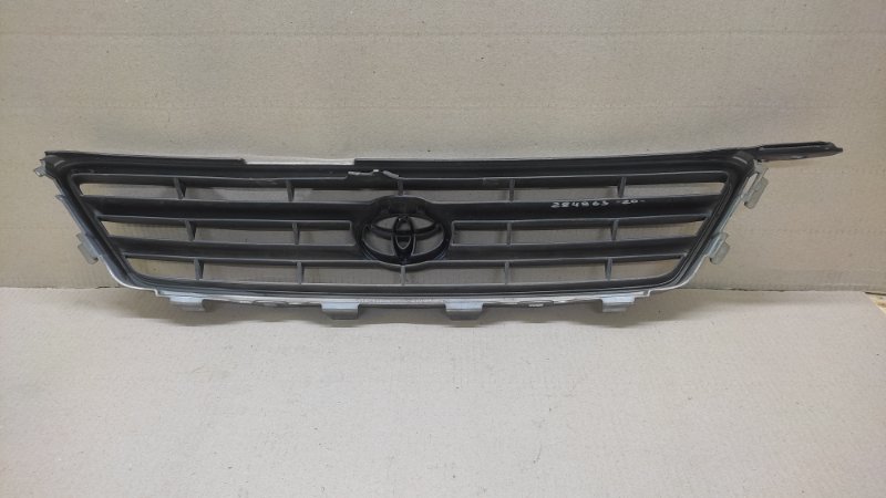 Решетка радиатора TOYOTA CAMRY 20 96-02