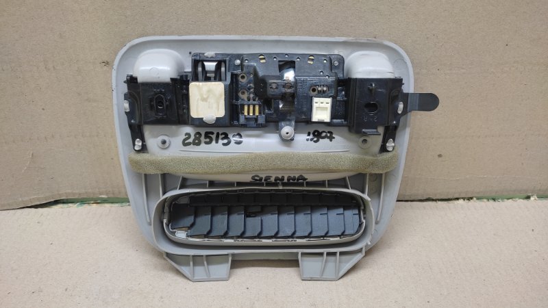 Плафон салона левый SIENNA 03-10 2006 3.5 2GR-FE