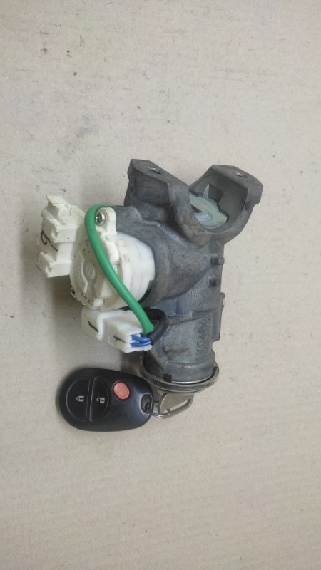 Замок зажигания SIENNA 03-10 2006 3.5 2GR-FE