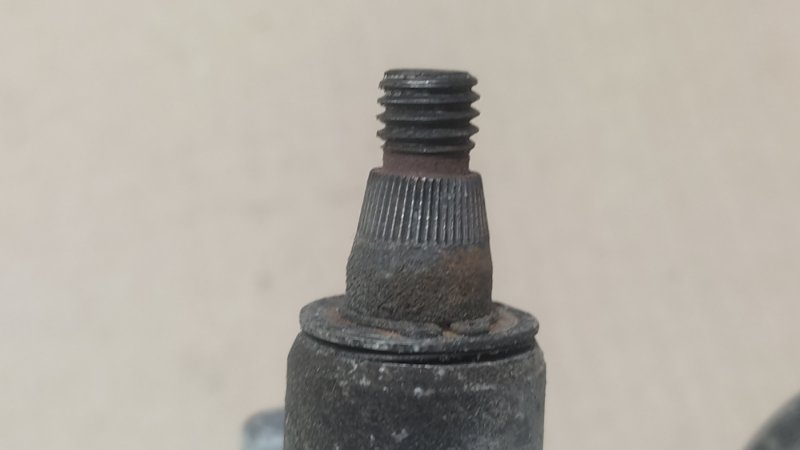 Моторчик стеклоочистителя передний AVALON 99-05 2000 3.0 1MZFE