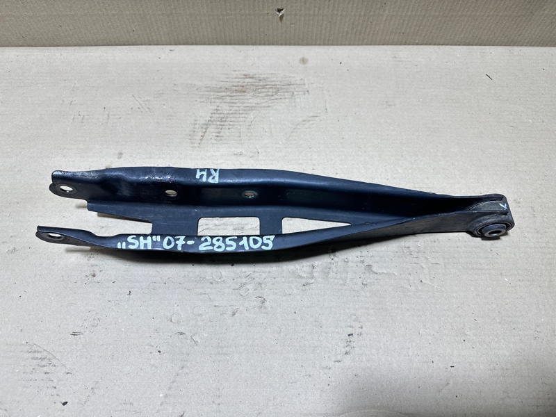 Рычаг задней подвески поперечный нижний задний SUBARU FORESTER SH 07-12 20250FG041 Б/У