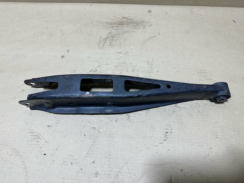 Рычаг задней подвески поперечный нижний задний FORESTER SH 07-12