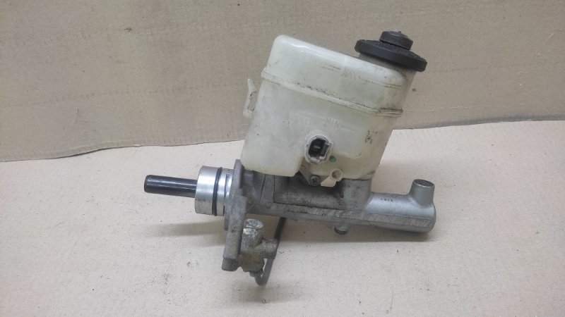 Главный тормозной цилиндр TOYOTA AVALON 99-05 3.0 1MZFE