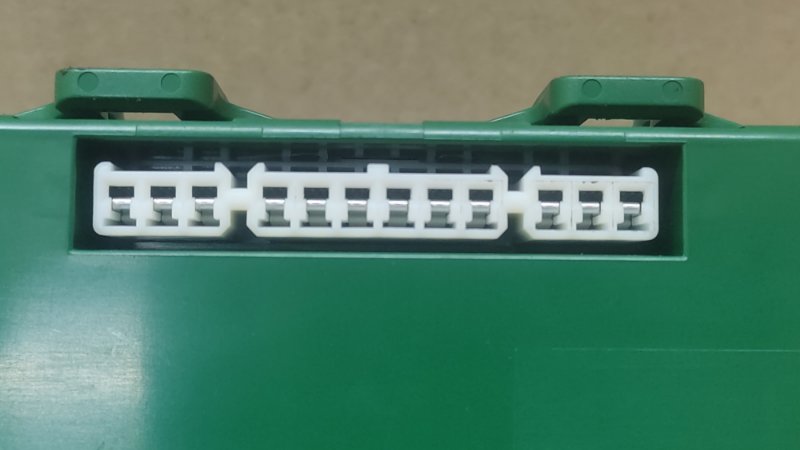 Блок электронный AVALON 99-05 2000 3.0 1MZFE