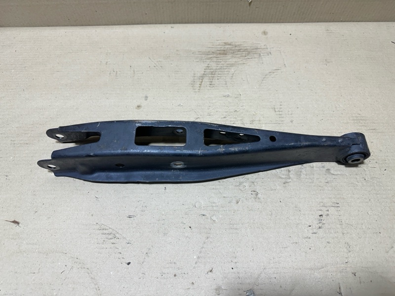 Рычаг задней подвески поперечный нижний задний FORESTER SH 07-12