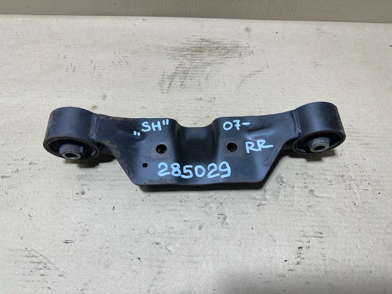 Кронштейн редуктора задний SUBARU FORESTER SH 07-12 41310AG022 Б/У