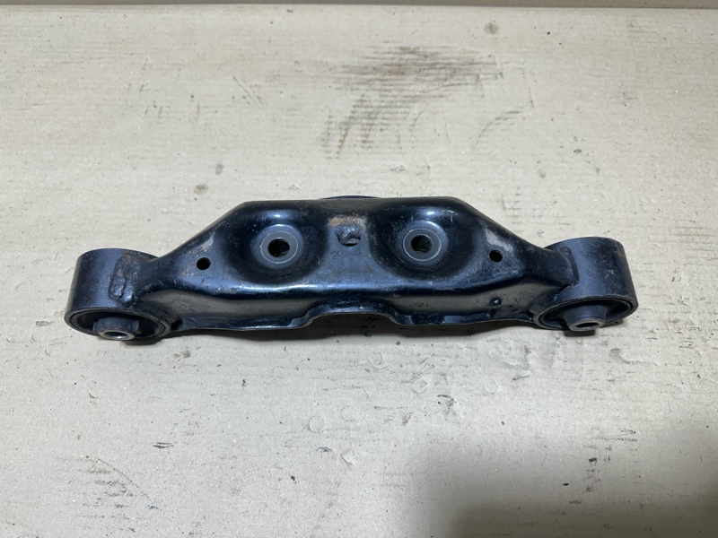 Кронштейн редуктора задний SUBARU FORESTER SH 07-12