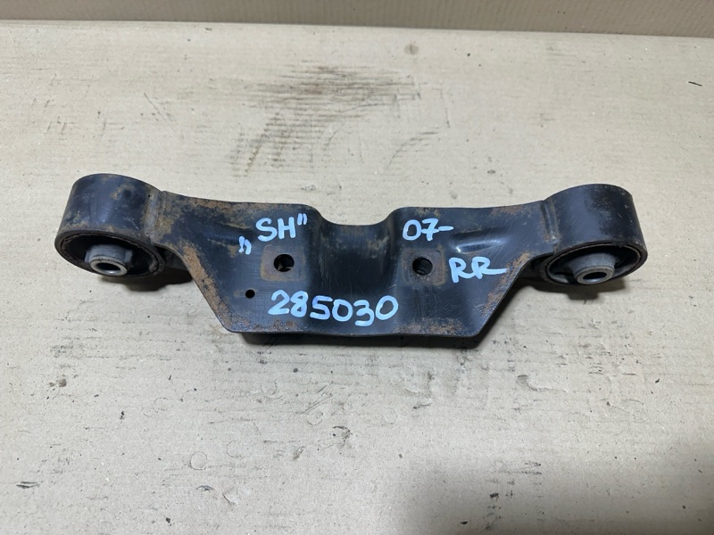 Кронштейн редуктора задний SUBARU FORESTER SH 07-12 41310AG022 Б/У