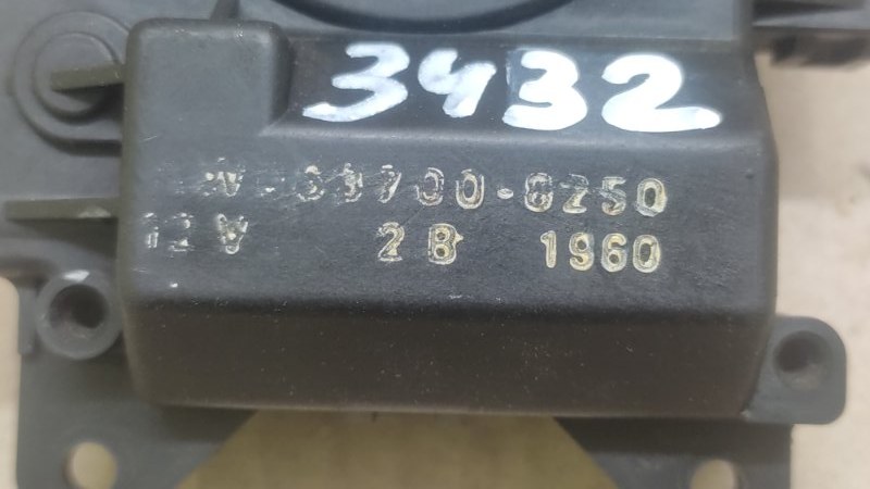 Моторчик заслонки печки TOYOTA AVALON 99-05 3.0 1MZFE Моторчик заслонки печки TOYOTA AVALON 99-05 3.0 1MZFE