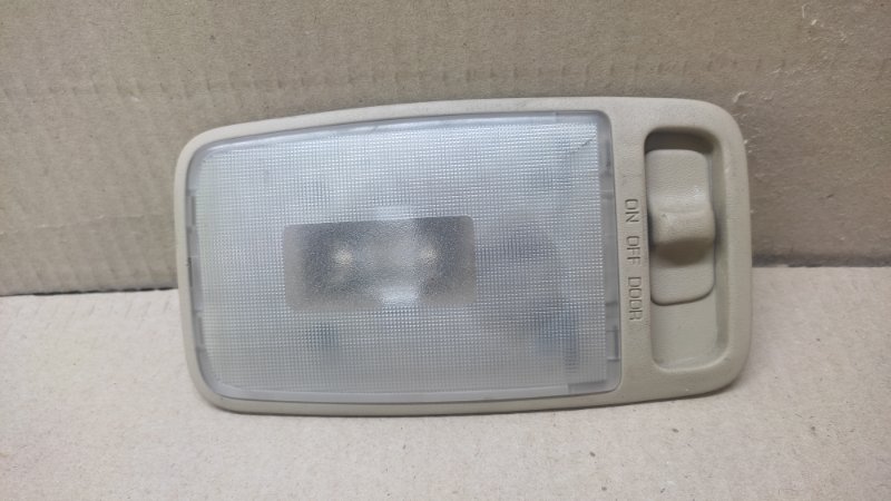 Плафон салона TOYOTA AVALON 99-05 2000 3.0 1MZFE 81240-AA010-A1 Б/У