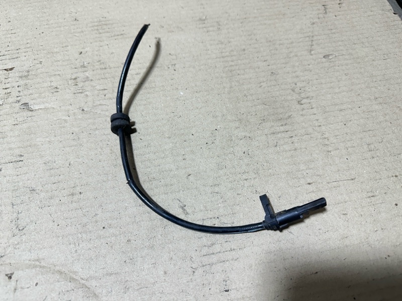 Датчик ABS задний правый FORESTER SH 07-12