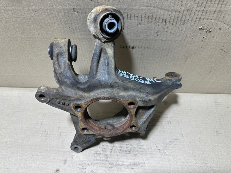 Цапфа левая FORESTER SH 07-12