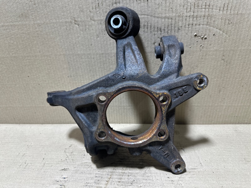 Запчасть цапфа правая SUBARU FORESTER SH 07-12 28411SC001 Б/У Цапфа правая SUBARU FORESTER SH 07-12 28411SC001 Б/У