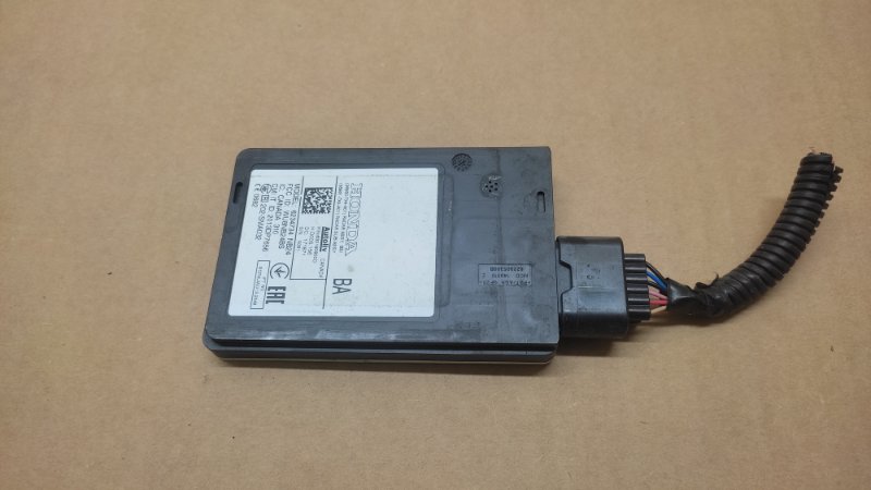 Датчик слепых зон задний правый ACURA RDX 12-19 2017 TB4 3.5 J35Z2 36931-TX4-A01 Б/У