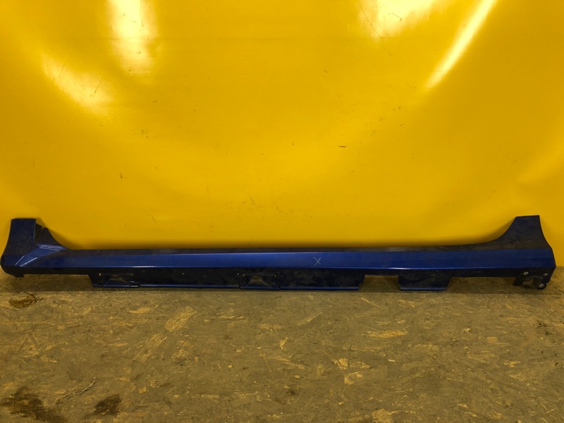 Накладка порога наружная левая HONDA CIVIC FC/FK 15- 71850-TGG-ZZ00 Б/У