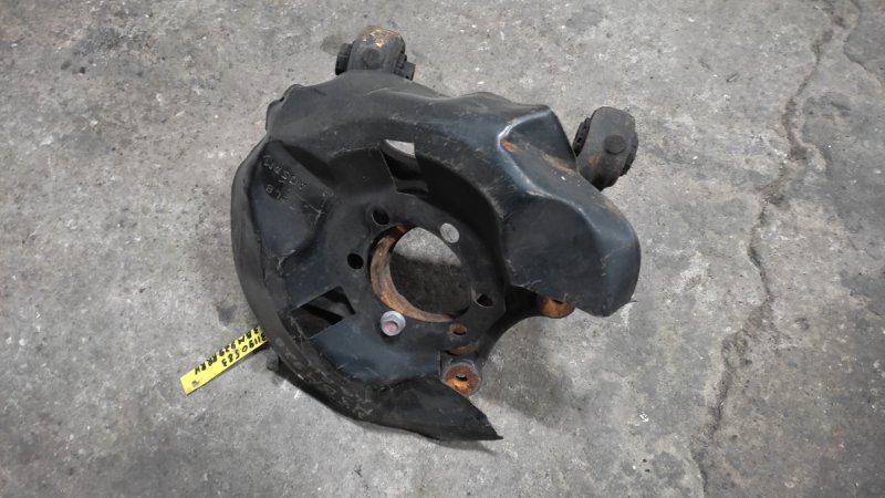 Цапфа задняя правая 3 BM 13-19 2014 Седан 2.0L 4