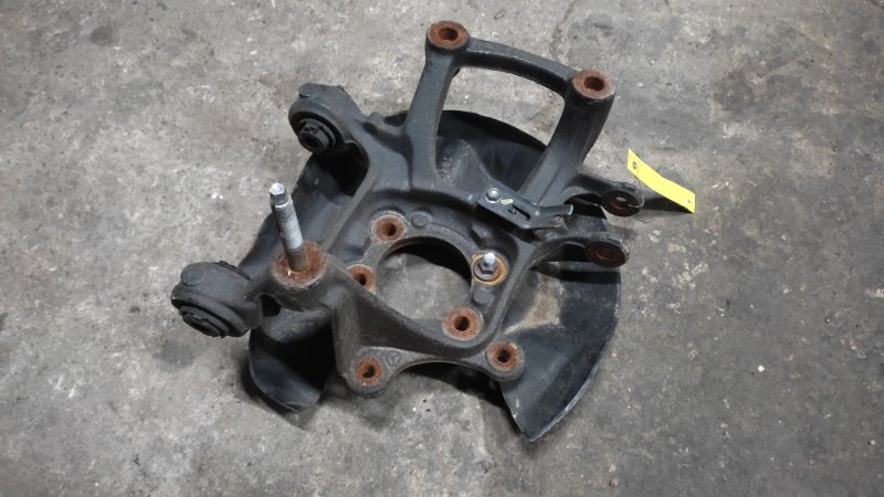 Цапфа задняя правая MAZDA 3 BM 13-19 2014 Седан 2.0L 4 BJS7-26-11X Б/У