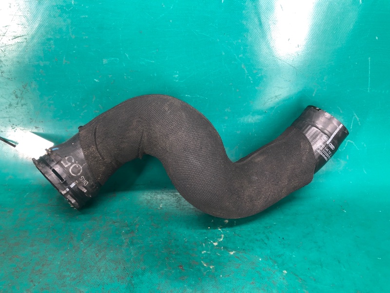 Патрубок интеркулера левый AUDI Q5 08-16 2011 CAEB 2.0T 8R0 145 737 J Б/У