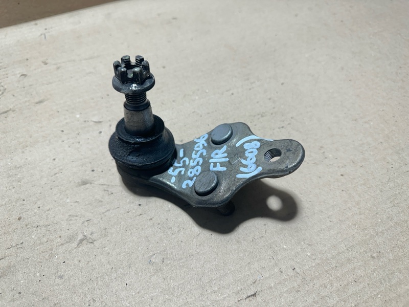 Запчасть шаровая опора передняя правая TOYOTA CAMRY 55 14-17 2015 2.5 2ARFE 43330-09810 Б/У Шаровая опора передняя правая TOYOTA CAMRY 55 14-17 2015 2.5 2ARFE 43330-09810 Б/У