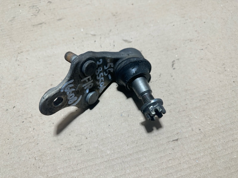 Шаровая опора передняя правая CAMRY 55 14-17 2015 2.5 2ARFE Шаровая опора передняя правая CAMRY 55 14-17 2015 2.5 2ARFE