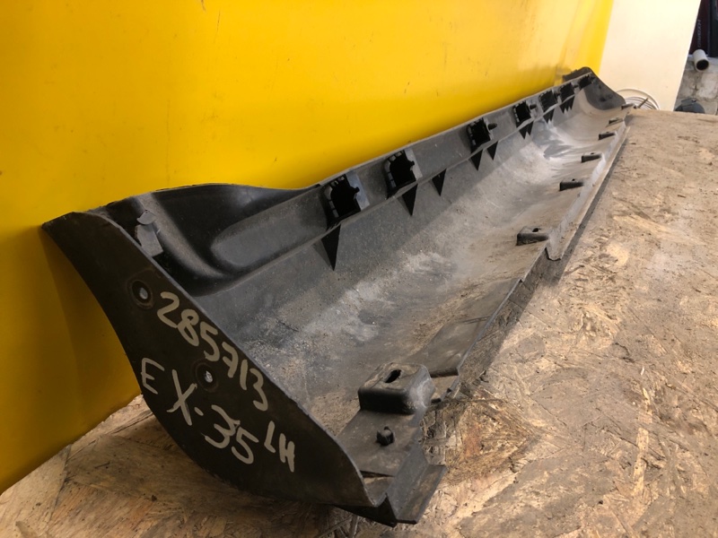 Накладка порога наружная левая EX35(37) 07-12