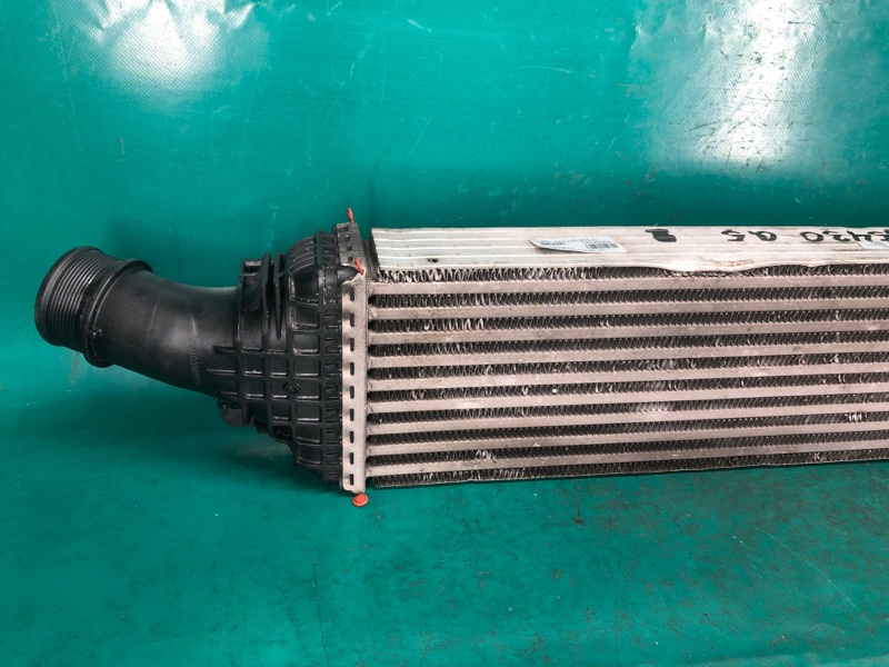 Радиатор интеркулера AUDI Q5 08-16 CAEB 2.0T Радиатор интеркулера AUDI Q5 08-16 CAEB 2.0T