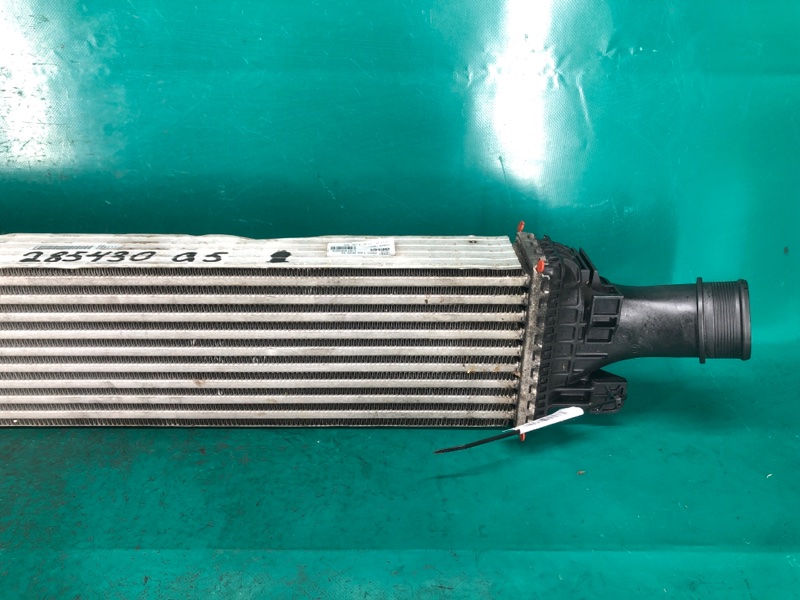 Радиатор интеркулера Q5 08-16 2011 CAEB 2.0T Радиатор интеркулера Q5 08-16 2011 CAEB 2.0T