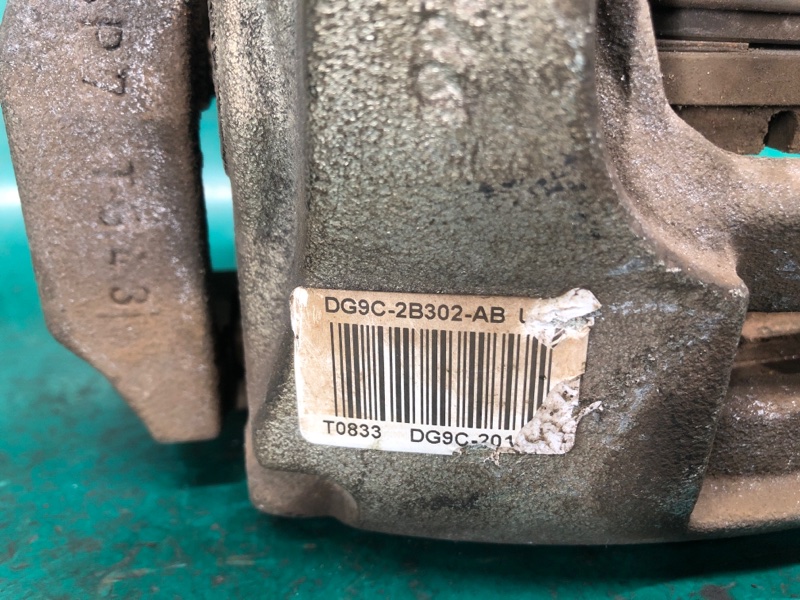 Суппорт тормозной передний левый FUSION 14- 2016 2.5L