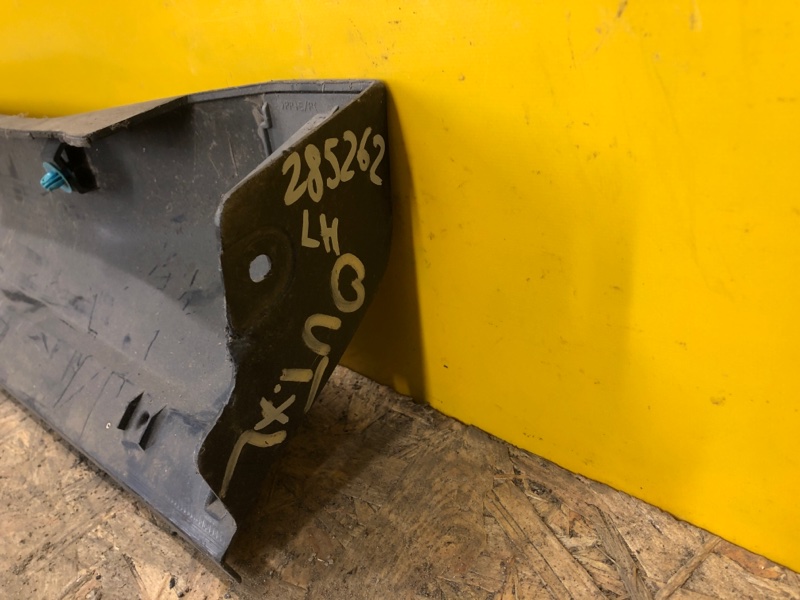 Накладка порога наружная левая OUTLANDER XL 05-13