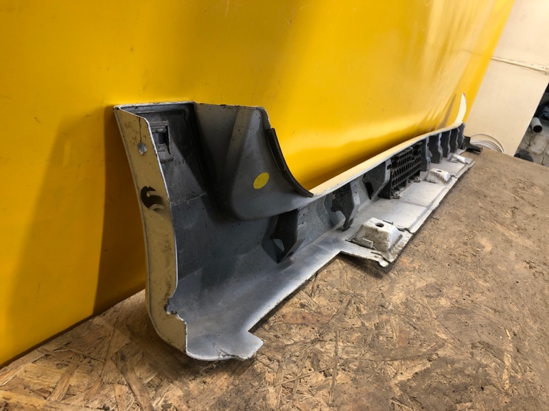 Накладка порога наружная правая CIVIC FC/FK 15-