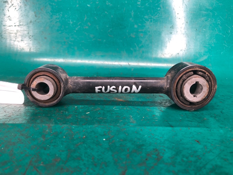 Рычаг задней подвески поперечный нижний правый FUSION 14- 2016 2.5L Рычаг задней подвески поперечный нижний правый FUSION 14- 2016 2.5L