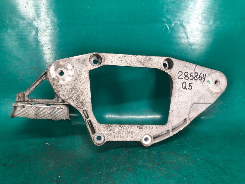 Кронштейн редуктора AUDI Q5 08-16 2011 CAEB 2.0T 8K0 599 287 G Б/У
