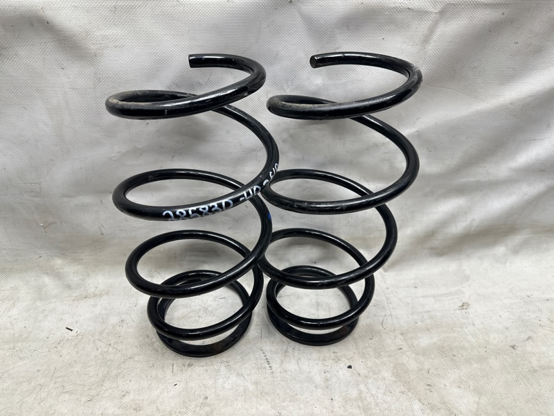 Пружина передней подвески передняя TOYOTA CAMRY 40 06-11 2008 ACV40 2.4 2AZFE 48131-06861 Б/У