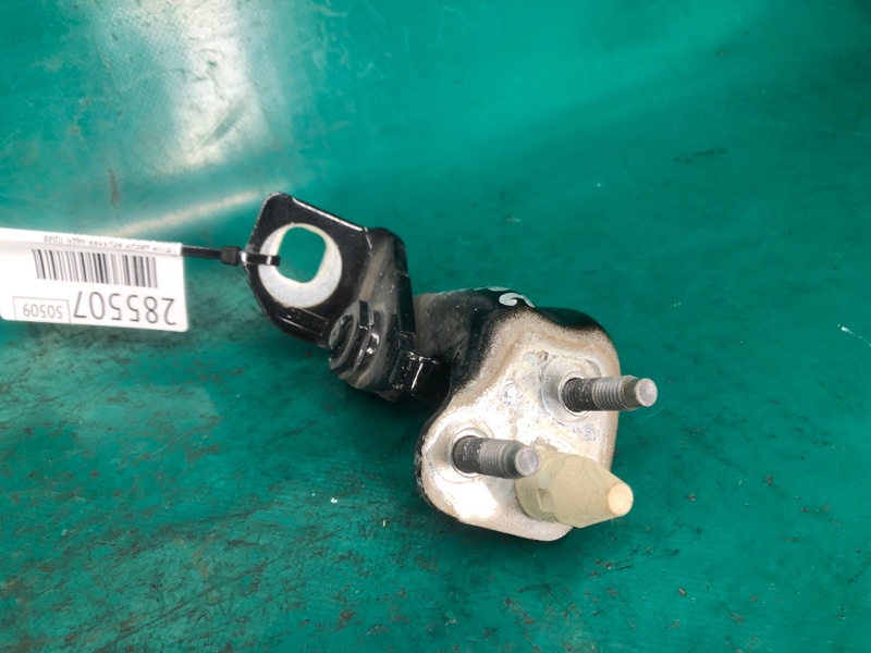 Петля двери верхняя задняя правая FORD FUSION 14- 2016 2.5L BB5Z-7826800-C Б/У