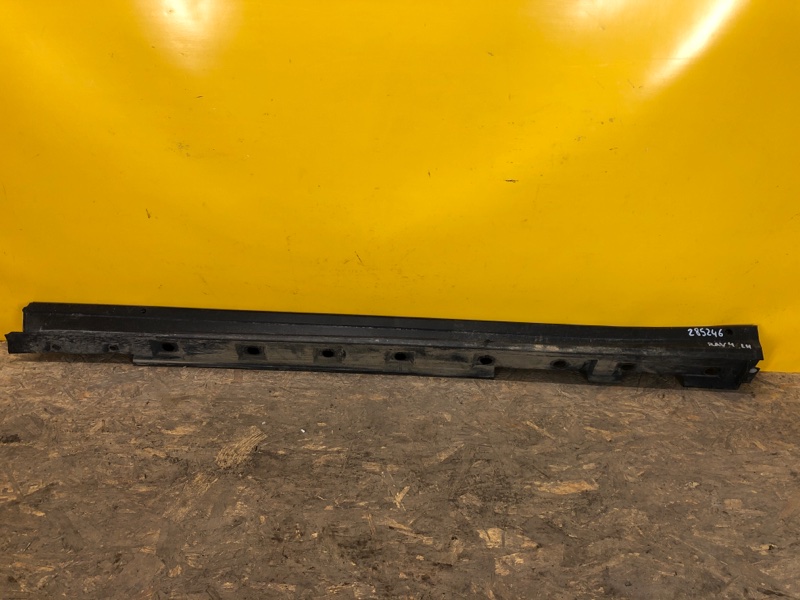 Накладка порога наружная левая TOYOTA RAV4 18- 75860-42030 Б/У