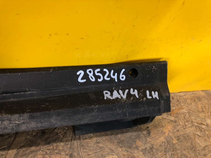 Накладка порога наружная левая RAV4 18-