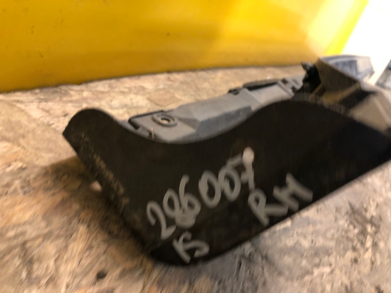 Накладка порога наружная правая IS250/350 05-13