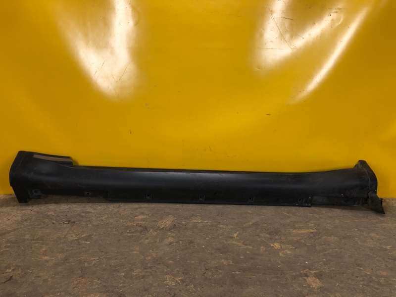 Запчасть накладка порога наружная левая INFINITI FX/QX70 S51 08-17 76851-1CB0A Б/У Накладка порога наружная левая INFINITI FX/QX70 S51 08-17 76851-1CB0A Б/У